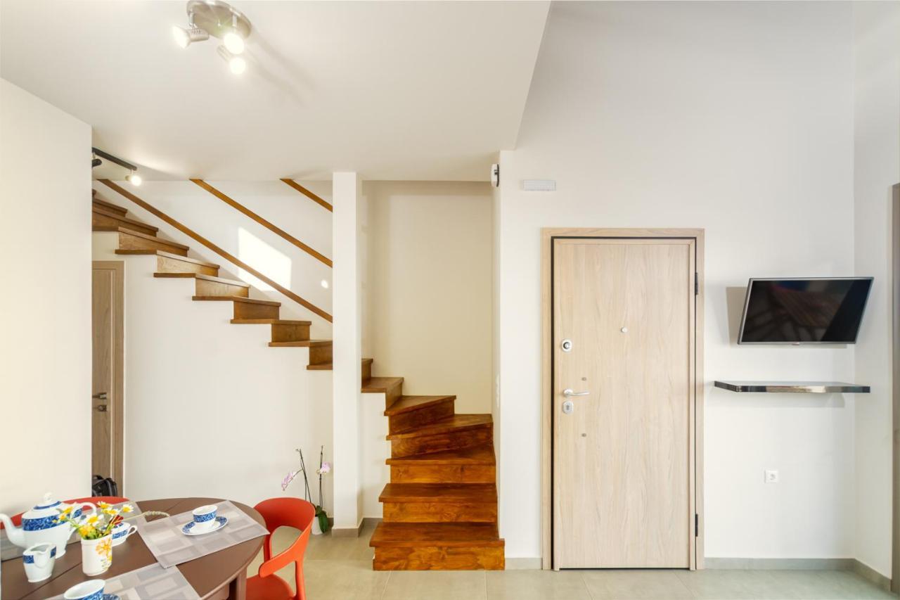 Achilles Maisonette パレカストロ エクステリア 写真